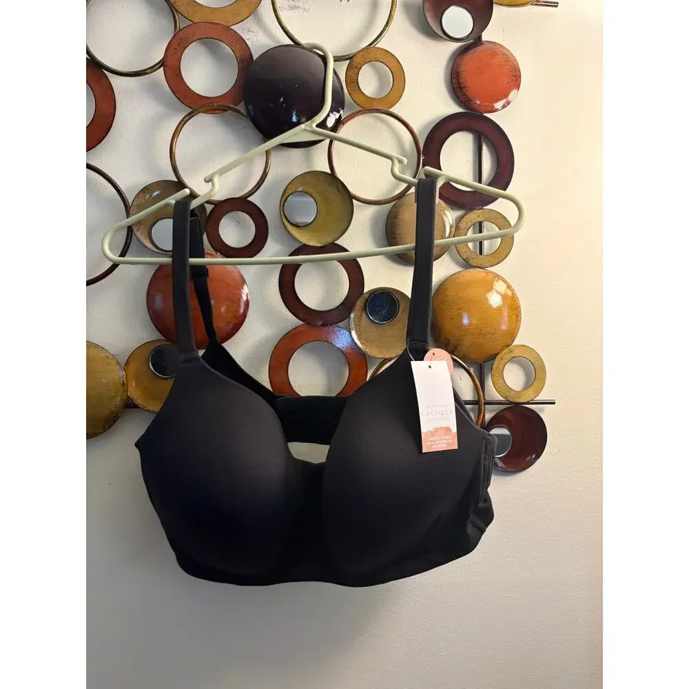 Bar 35: Cacique 42D black underwire and padded bra - Picture 1 of 4